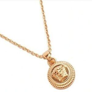 NIB Versace Medusa Head Patent Necklace in Gold